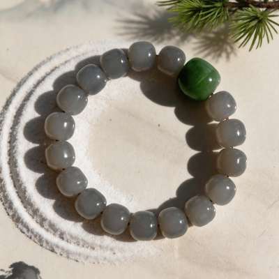 Hetian jade smoky purple paired with jadeite bracelet