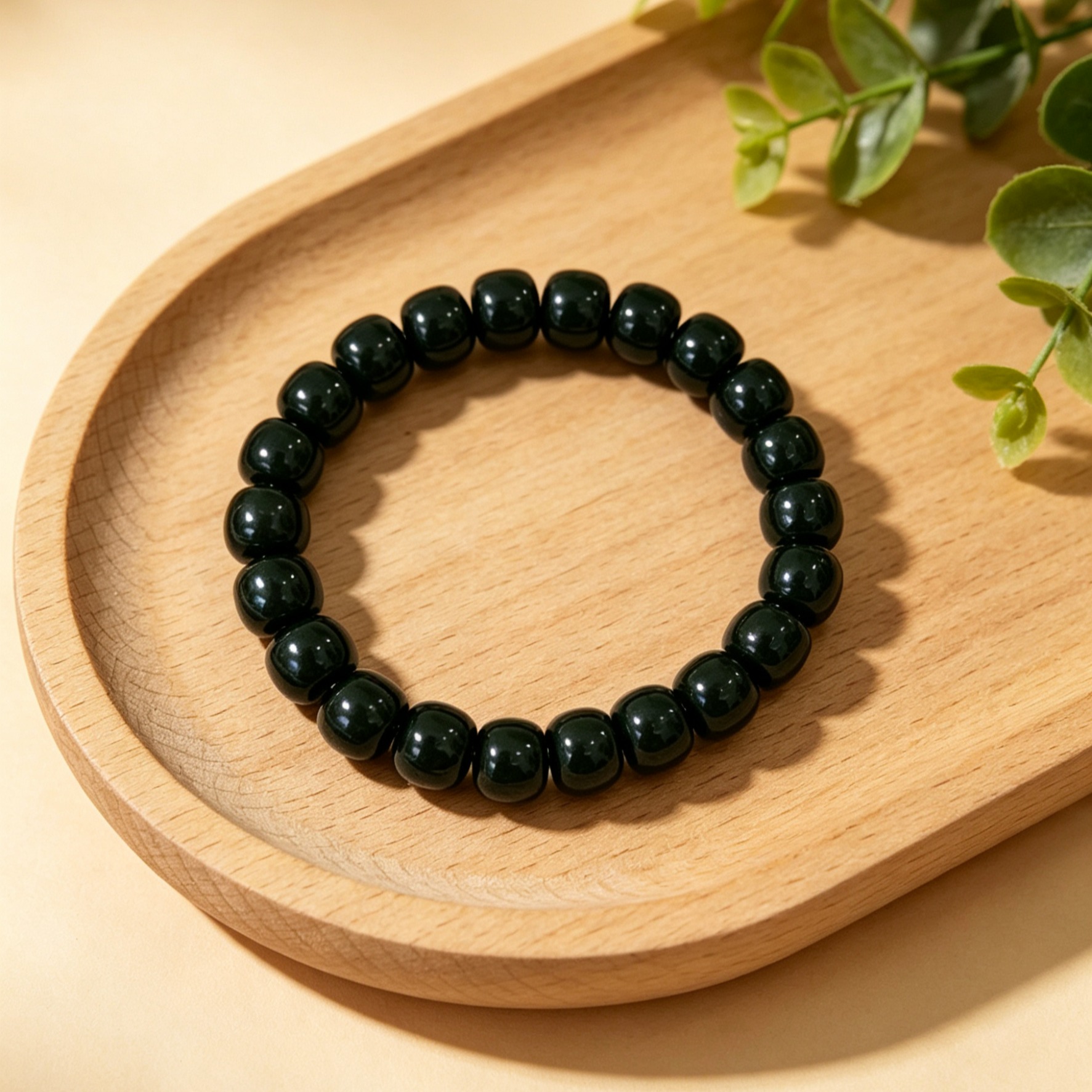 Hetian jade dark green bead bracelet, fine and even texture, uniform color.